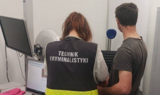 Gmina Grabów: Policjanci zabezpieczyli kontrabandę wartą ponad 2,4 miliony złotych