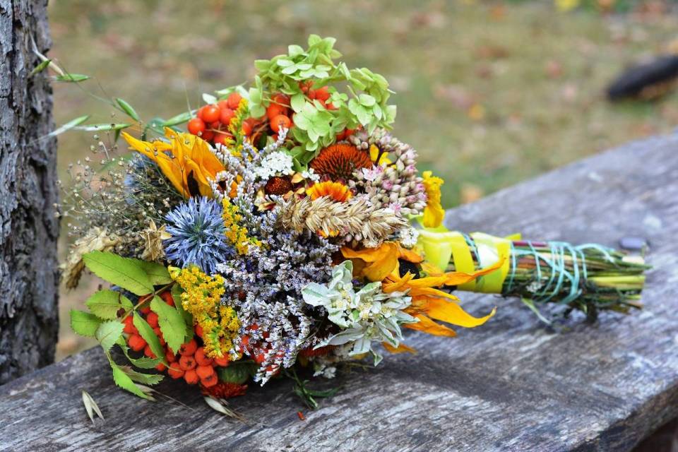 bouquet-890337_1280